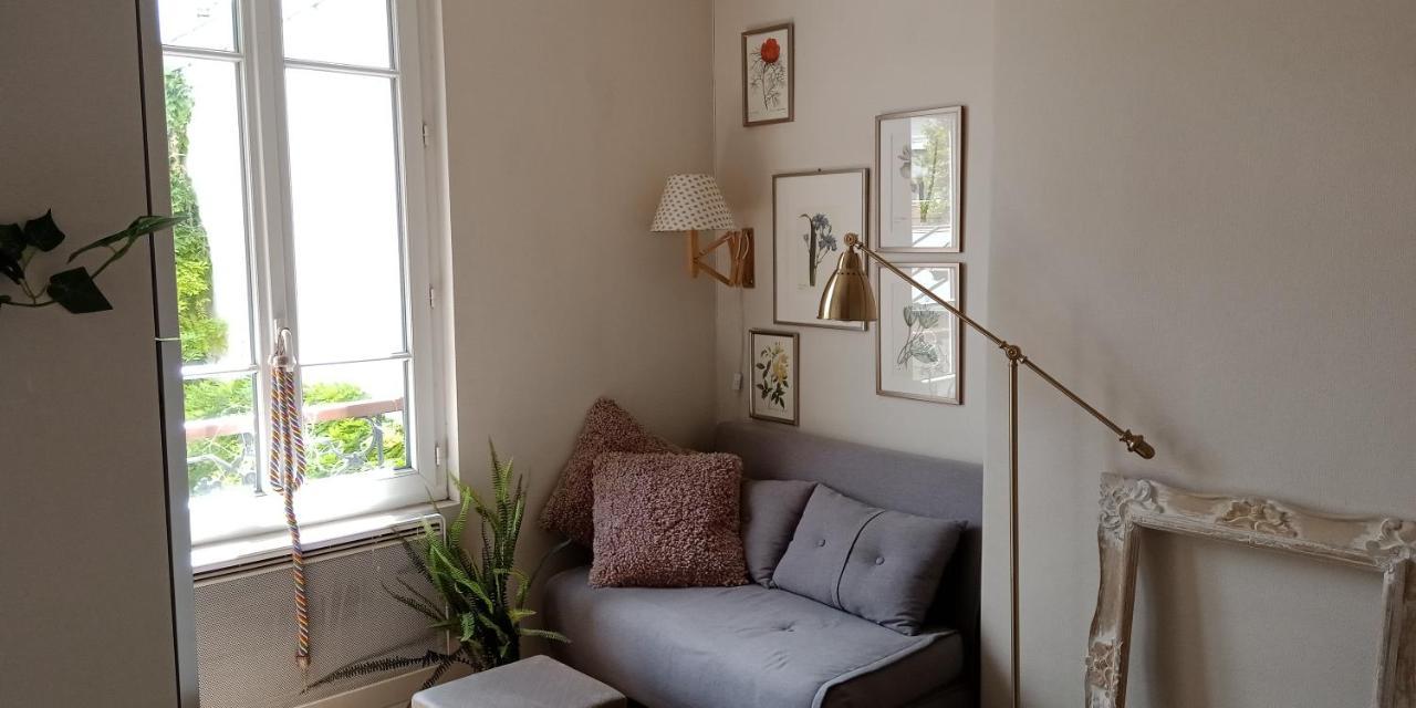 Paris Authentic House Small, Bright And Calm Studio Extérieur photo