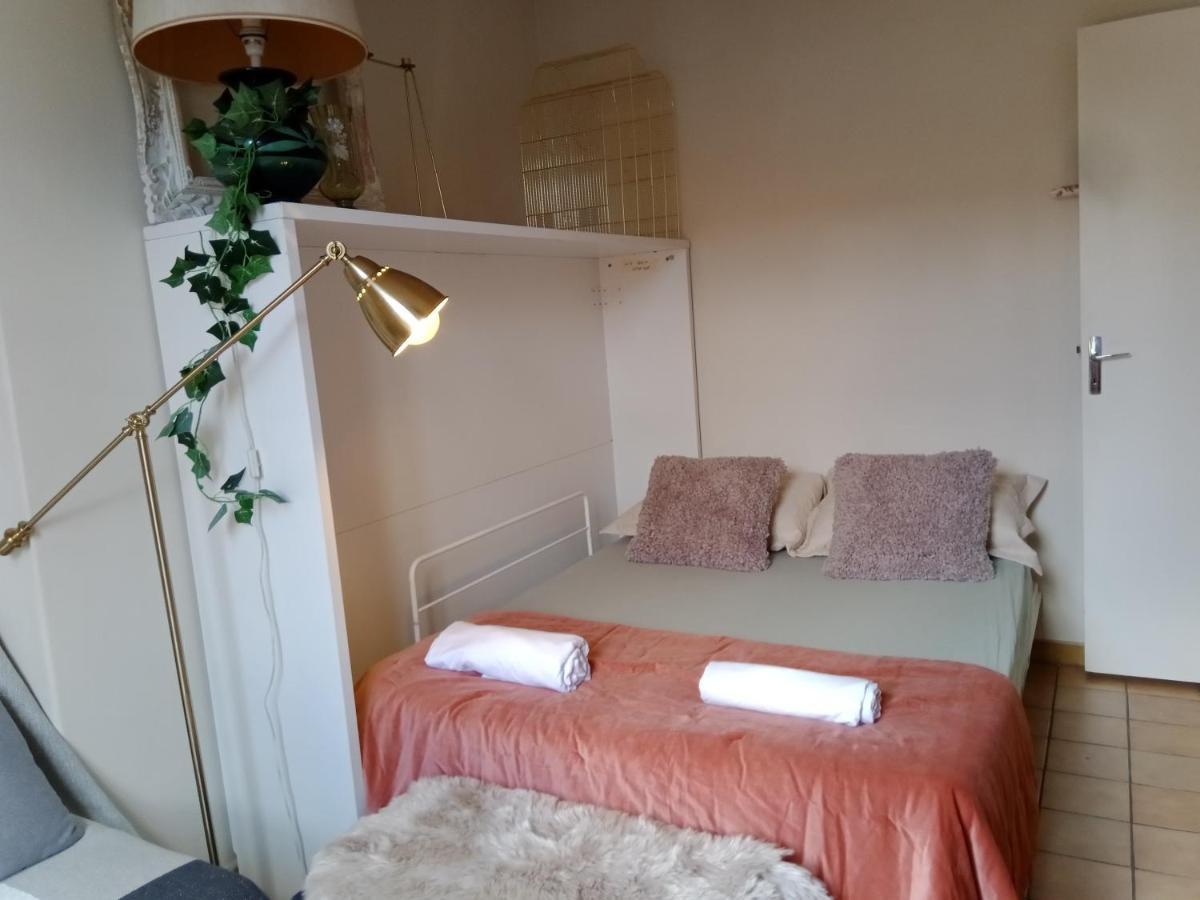 Paris Authentic House Small, Bright And Calm Studio Extérieur photo