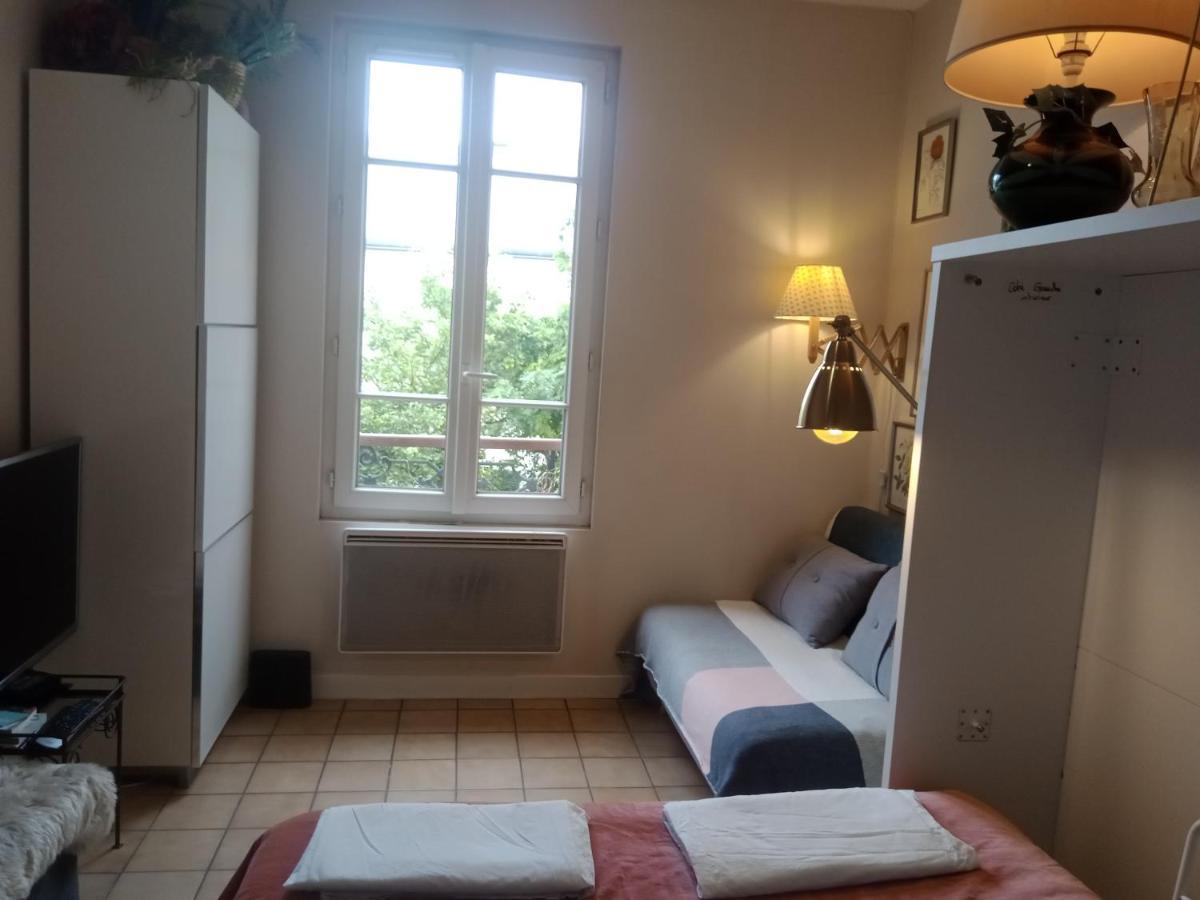 Paris Authentic House Small, Bright And Calm Studio Extérieur photo